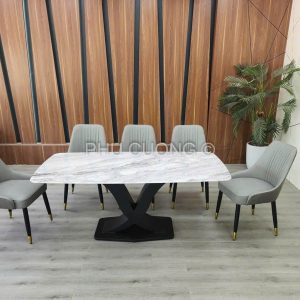 Bàn ăn chân cách điệu đẹp 4 ghế BK025
