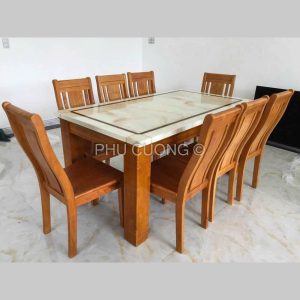 Bàn ăn gỗ 8 ghế mặt 1m9 màu sáng LTS019